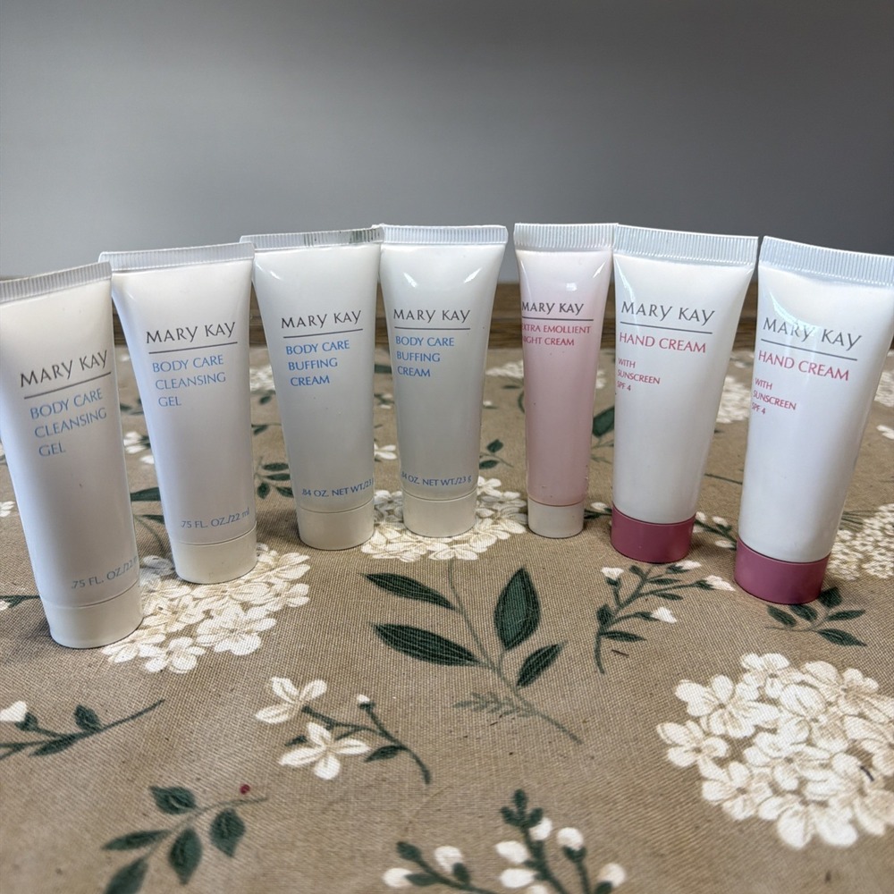 Mary Kay Satin Hands Gift Set Travel Size